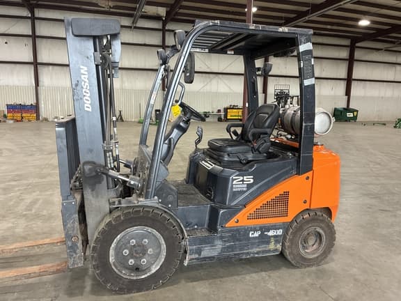 Image of  Doosan G25N7-EX10 equipment image 2
