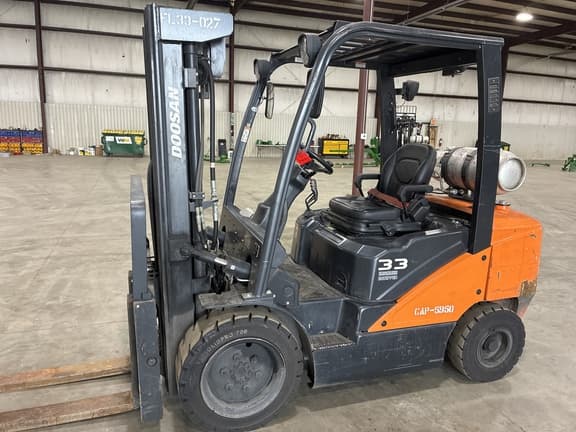 Image of  Doosan G33N7-EX10 equipment image 1