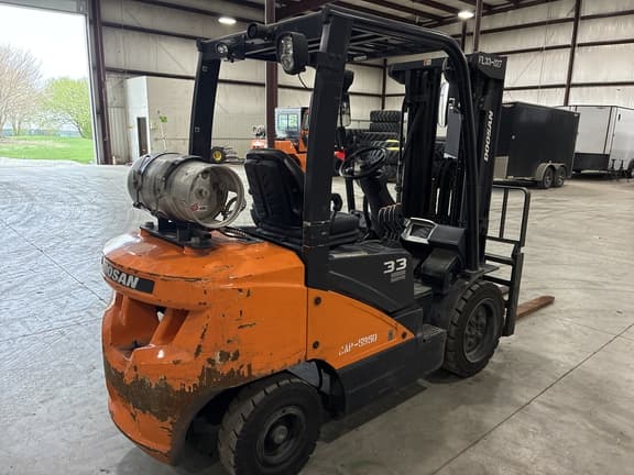 Image of  Doosan G33N7-EX10 equipment image 3