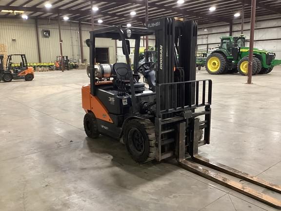 Image of  Doosan G35NC-7 equipment image 4