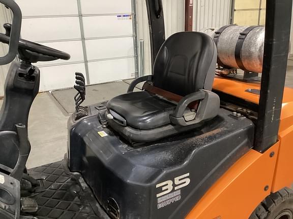 Image of  Doosan G35NC-7 equipment image 2