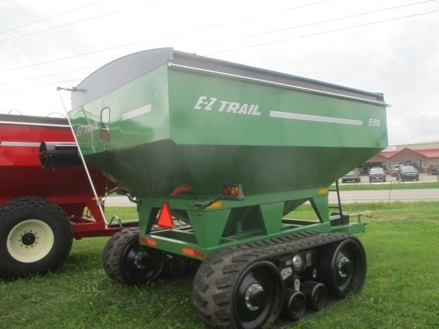 2020 E-Z Trail 550 Equipment Image0