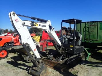 Main image Bobcat E32
