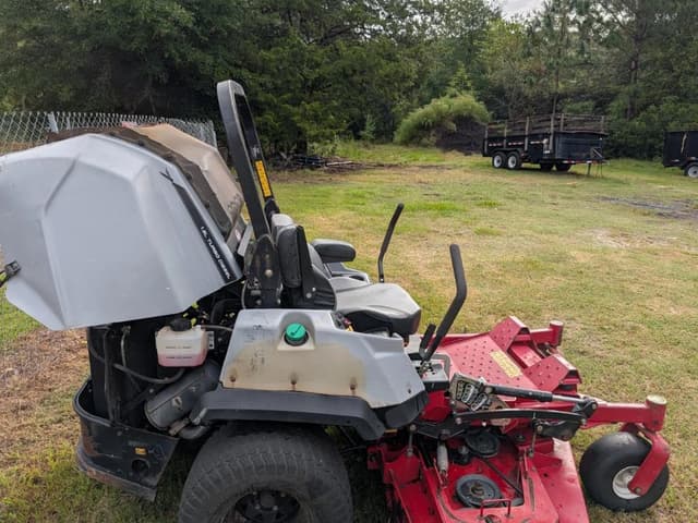 Image of Exmark Lazer Z equipment image 4