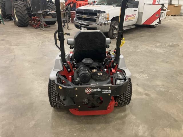 Image of Exmark Lazer Z equipment image 2