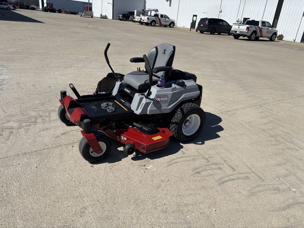 2020 Exmark QZS708GEM54200 Equipment Image0