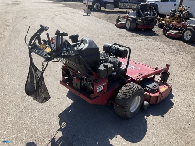 Image of Exmark Turf Tracer equipment image 4