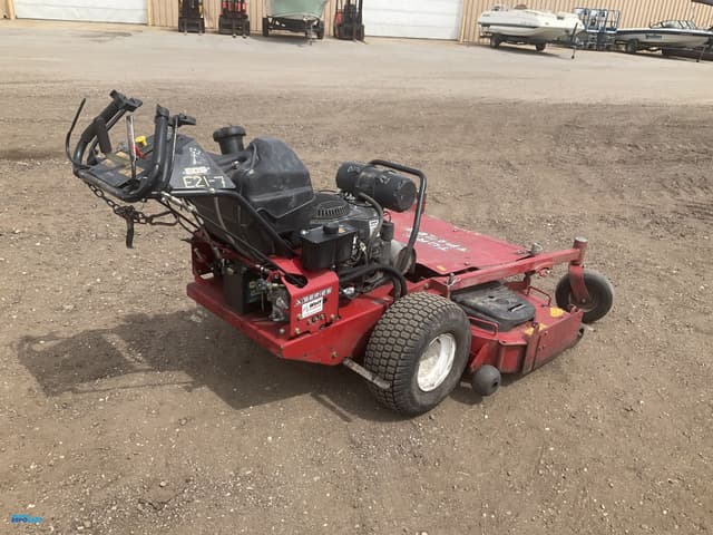 Image of Exmark Turf Tracer equipment image 4