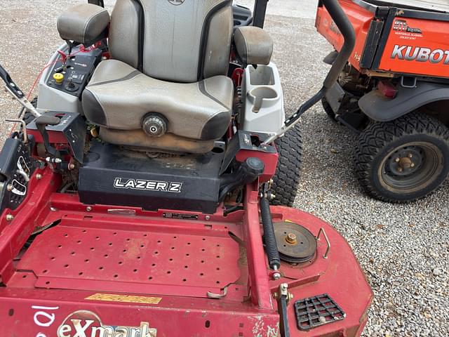 Image of Exmark Lazer Z equipment image 4