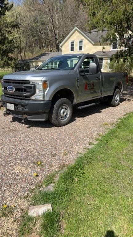 Image of Ford F-250 equipment image 3