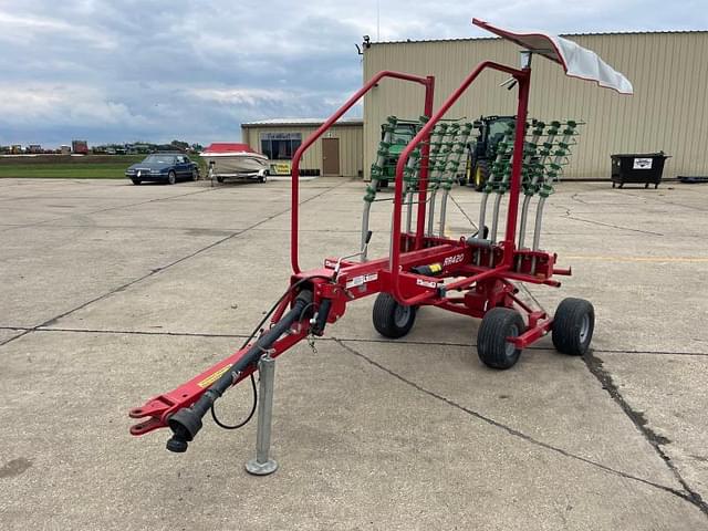 Image of Farm King RR420 equipment image 1