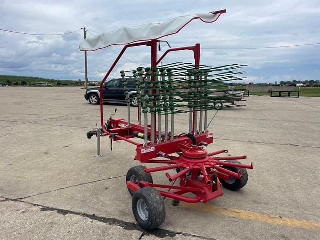 Image of Farm King RR420 equipment image 2