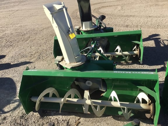 2020 Farm King Y740G-4 Equipment Image0