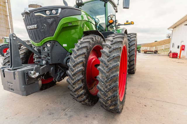 Image of Fendt 1038 Vario equipment image 4