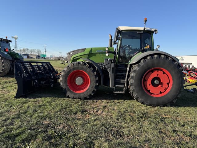 Image of Fendt 1050 Vario equipment image 1
