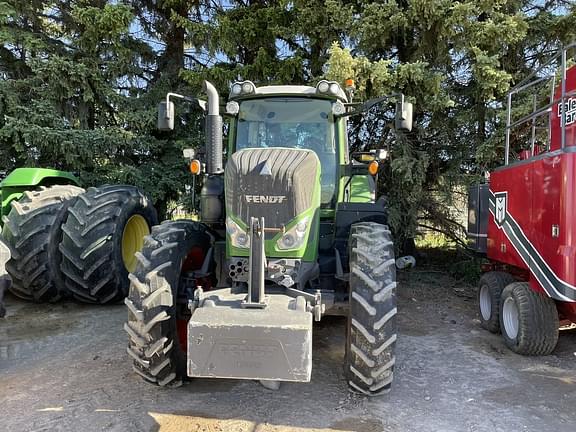 Image of Fendt 826 Vario equipment image 2