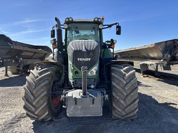Image of Fendt 826 Vario equipment image 3