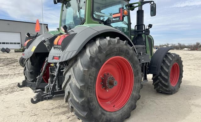 Image of Fendt 828 Vario equipment image 4
