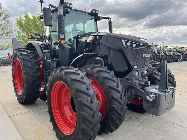 Image of Fendt 933 Vario equipment image 2