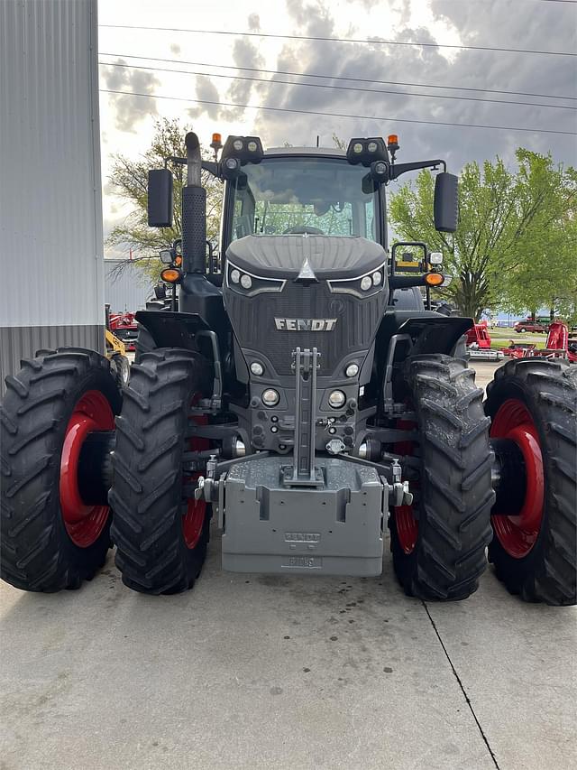 Image of Fendt 933 Vario equipment image 3