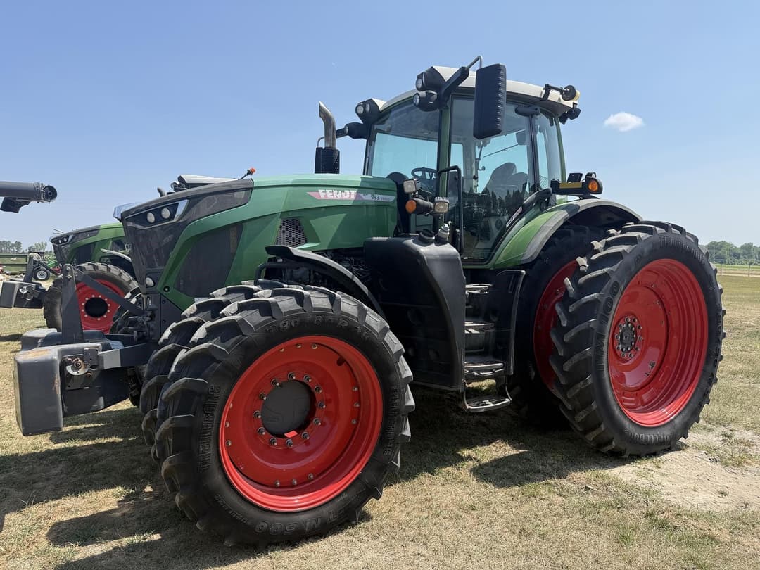 Image of Fendt 933 Vario Primary image
