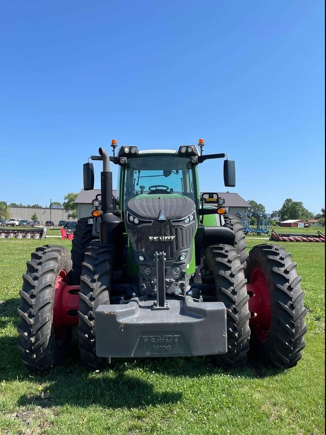 Image of Fendt 933 Vario equipment image 1