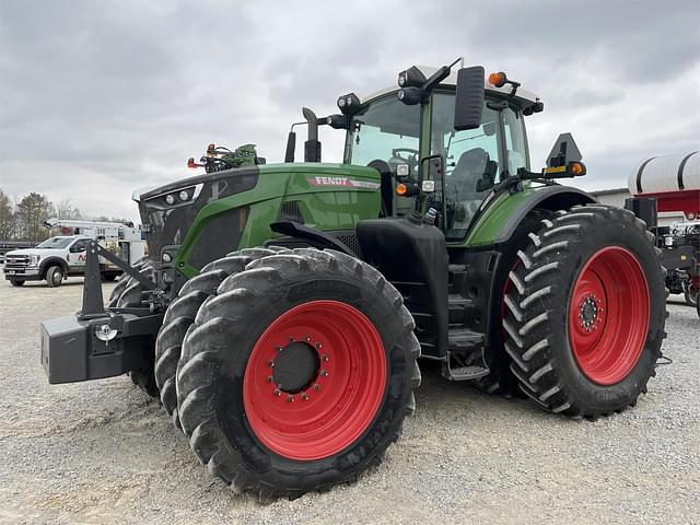 Image of Fendt 933 Vario equipment image 1