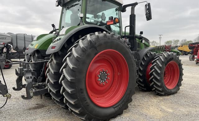 Image of Fendt 933 Vario equipment image 3