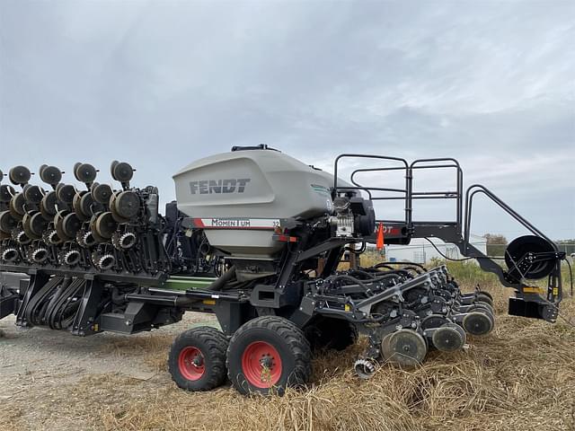 Image of Fendt Momentum 32 equipment image 2