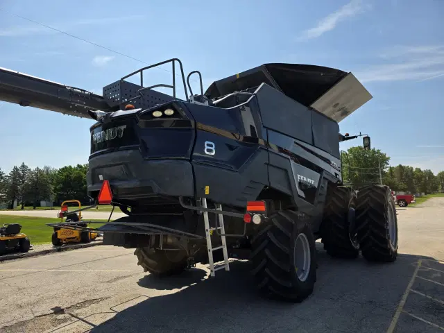 Image of Fendt IDEAL 8 equipment image 4