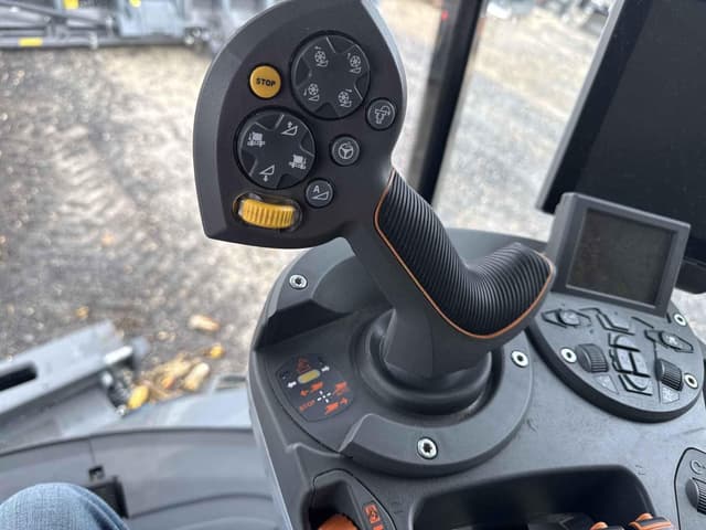 Image of Fendt IDEAL 8T equipment image 4