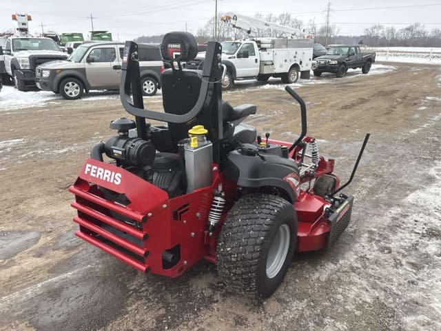 Image of Ferris ISX3300 equipment image 3