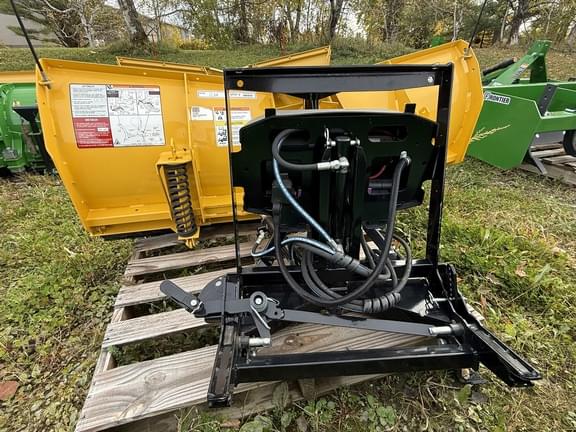 Image of Fisher  Trailblazer equipment image 4