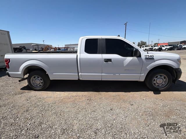 Image of Ford F-150 equipment image 3