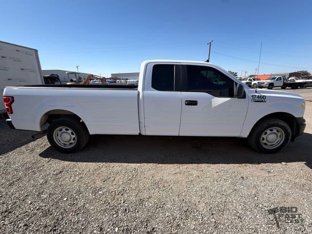 Image of Ford F-150 equipment image 3