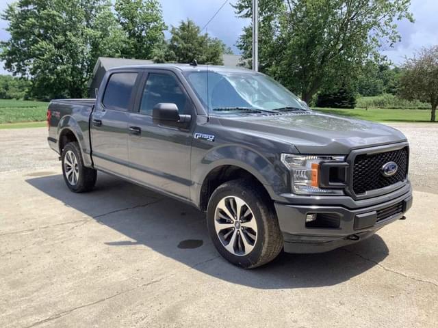 Image of Ford F-150 equipment image 1