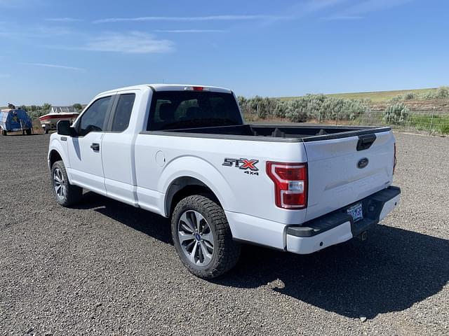Image of Ford F-150 equipment image 2