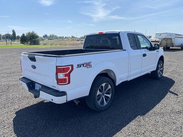 Image of Ford F-150 equipment image 4