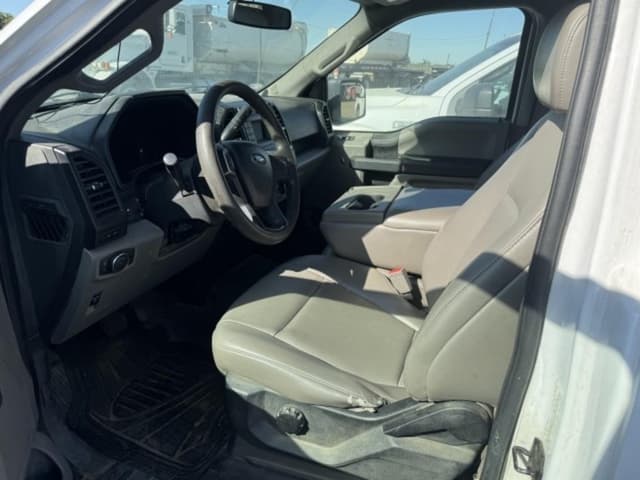 Image of Ford F-150 equipment image 3