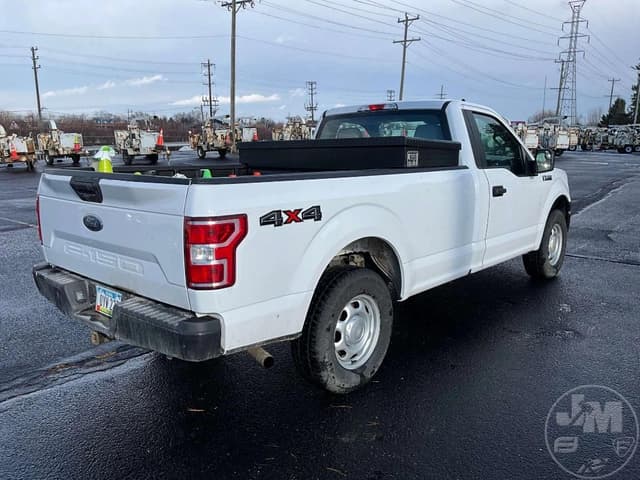 Image of Ford F-150 equipment image 4