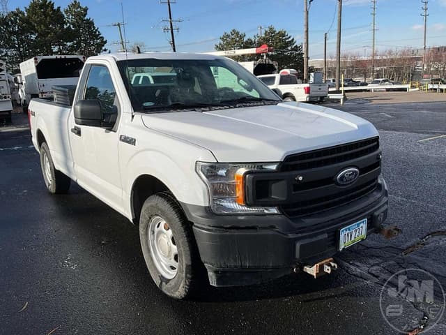 Image of Ford F-150 equipment image 2