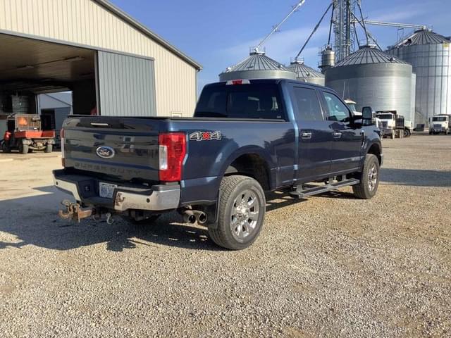 Image of Ford F-250 equipment image 4