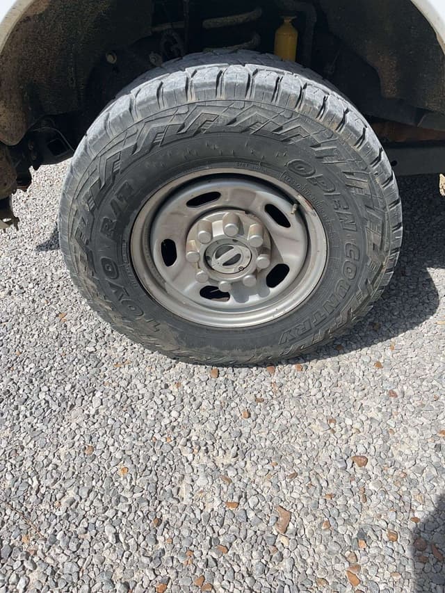 Image of Ford F-250 equipment image 2