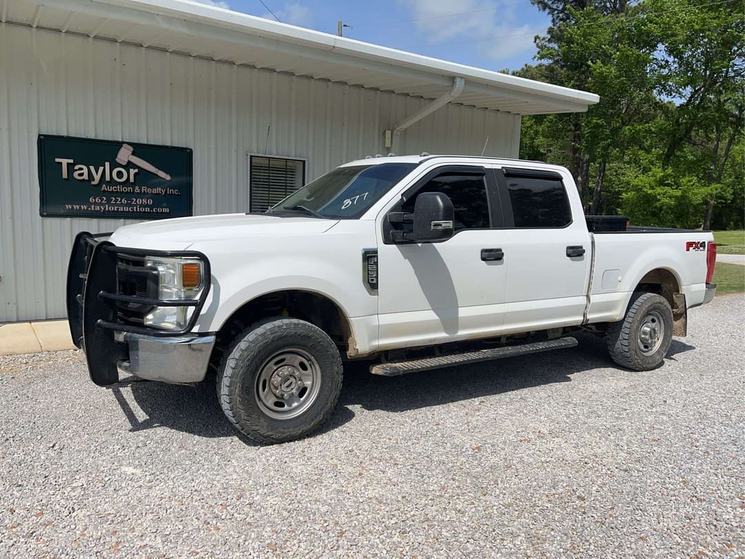 Image of Ford F-250 Primary image