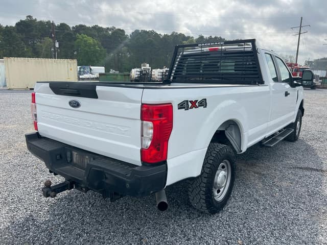 Image of Ford F-250 equipment image 4