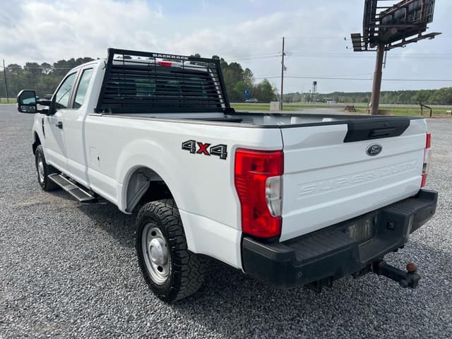 Image of Ford F-250 equipment image 2