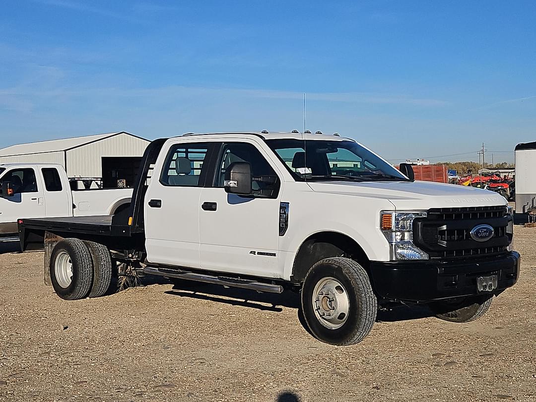 Image of Ford F-350 Primary image