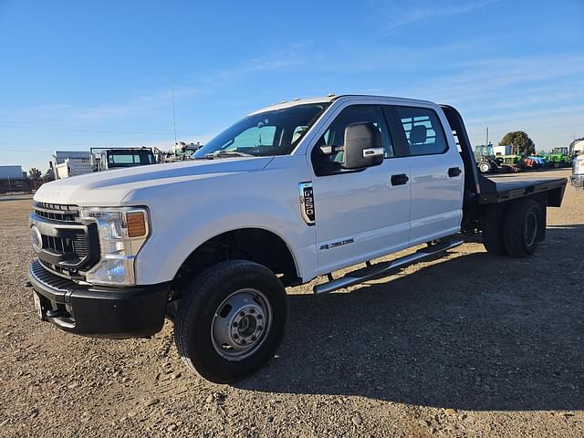 Image of Ford F-350 equipment image 2