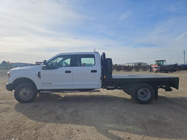 Image of Ford F-350 equipment image 3