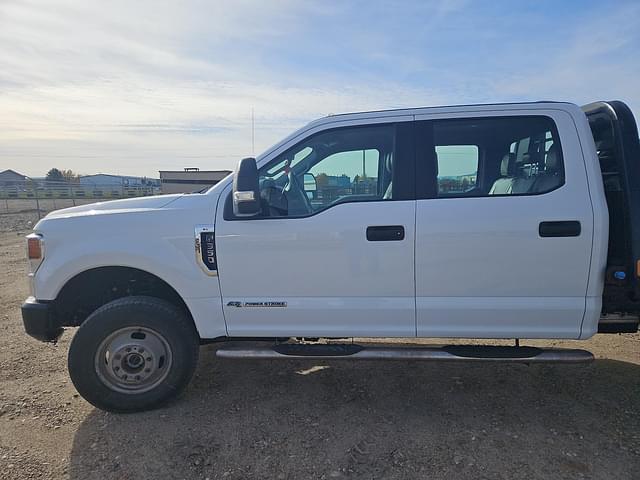 Image of Ford F-350 equipment image 4